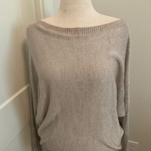 Chic Off-the-Shoulder Gray Sweater